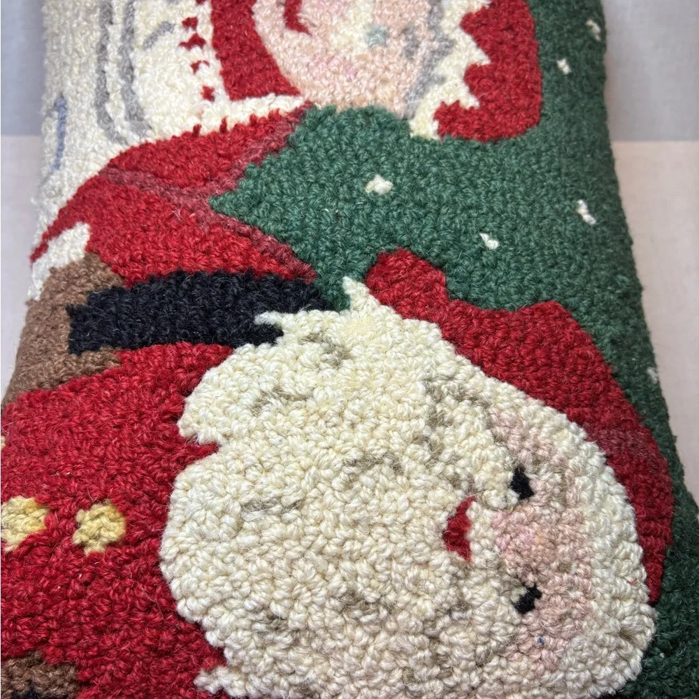 Chandler 4 Corners Mr & Mrs. Claus 14 x 20 Pillow